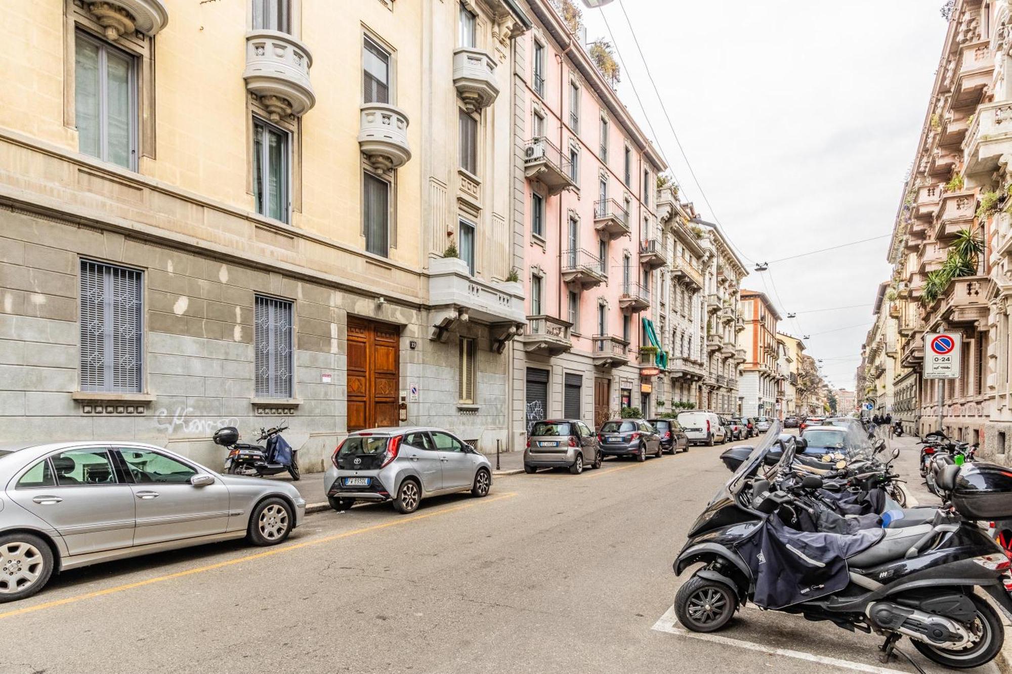 Goldoni House - Duomo 2 K M - Porta Venezia - Linate Daire Milano Dış mekan fotoğraf